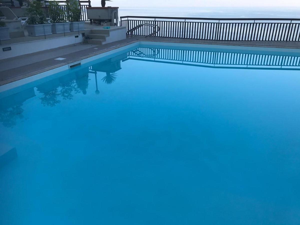 Taormina Panoramic Seaview Apartment Exterior foto